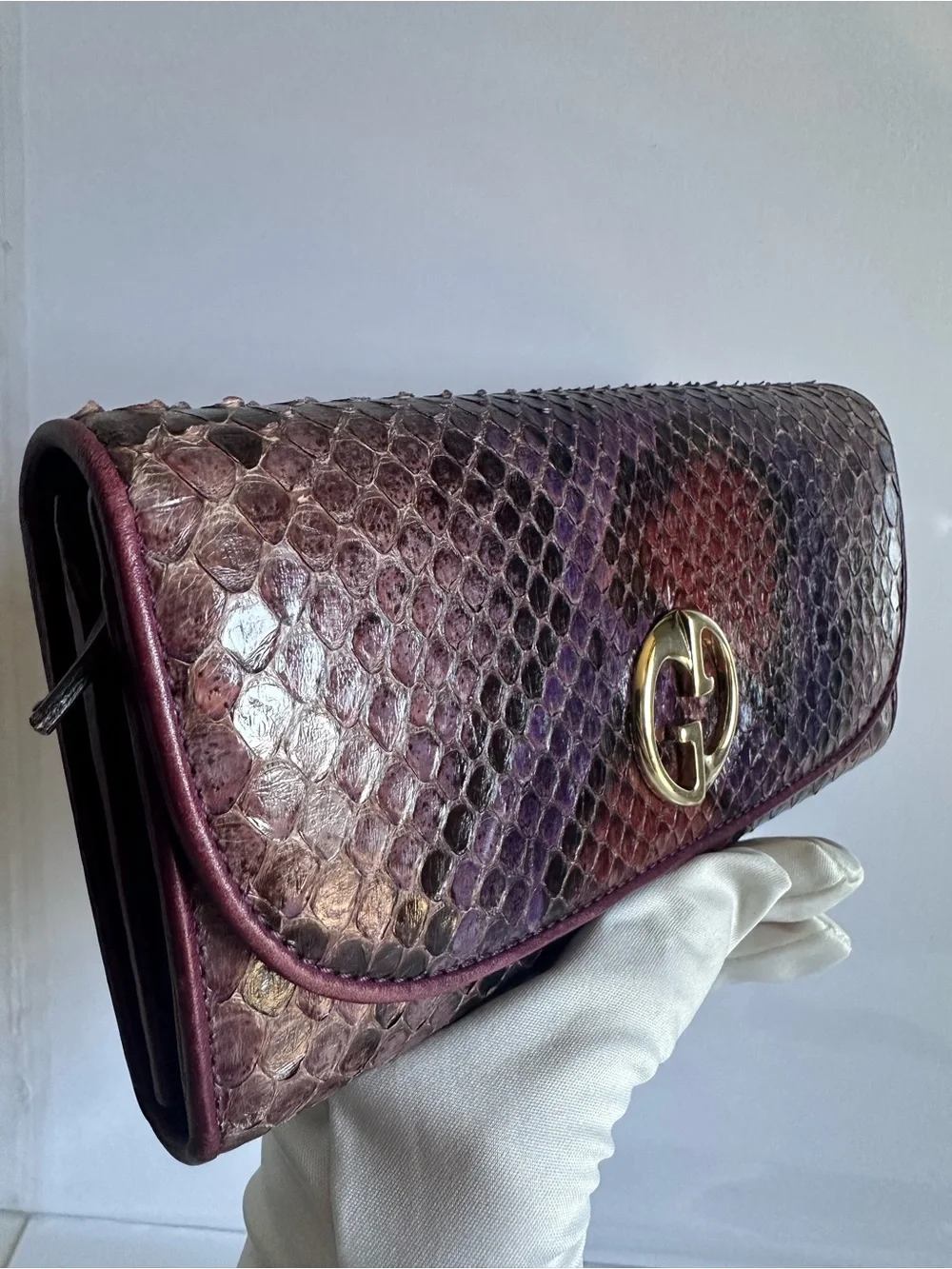 Gucci vintage purple